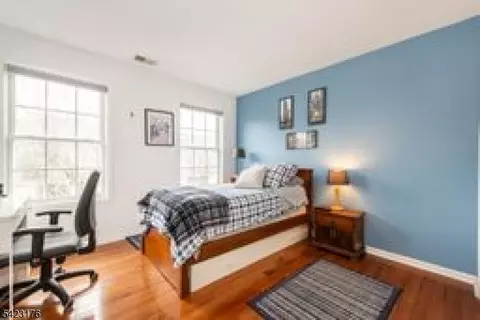 168 Levinberg Ln, Wayne, NJ 07470 photo 16
