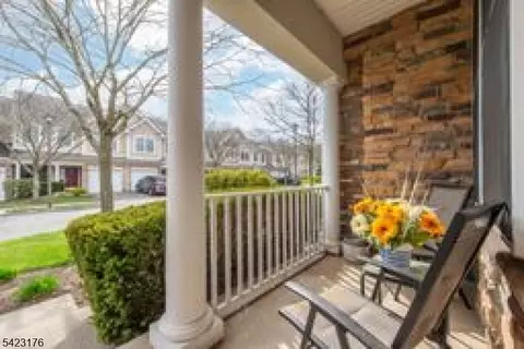 168 Levinberg Ln, Wayne, NJ 07470 photo 3