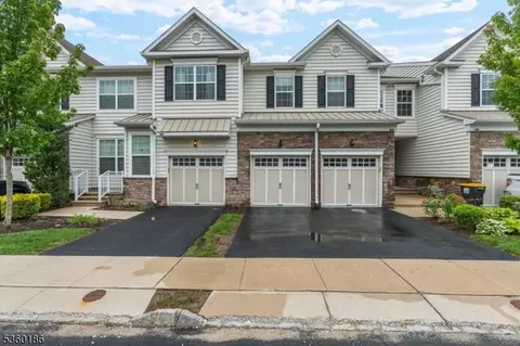 79 Autumn Ln, Skillman, NJ 08558