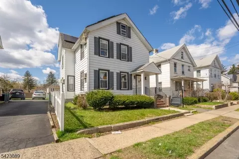 175 Duer St, North Plainfield, NJ 07060 photo 2