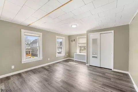175 Duer St, North Plainfield, NJ 07060 photo 16