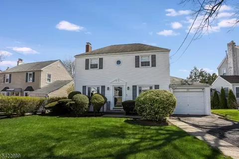 31 Burlington Rd, Clifton, NJ 07012