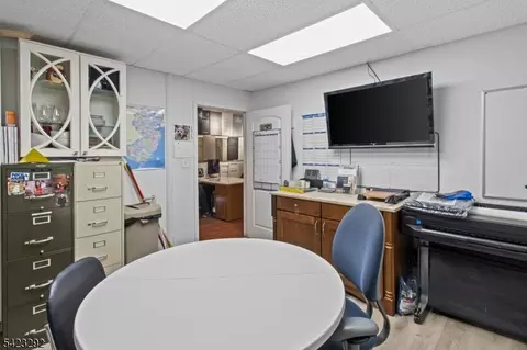 190 Stevens Ave, Cedar Grove, NJ 07009 photo 20