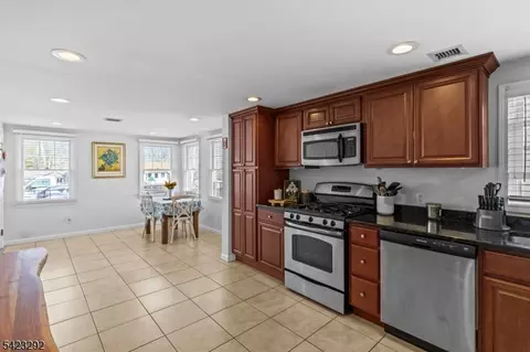 190 Stevens Ave, Cedar Grove, NJ 07009 photo 28
