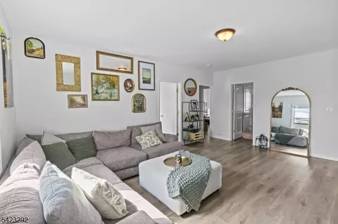 190 Stevens Ave, Cedar Grove, NJ 07009 photo 23