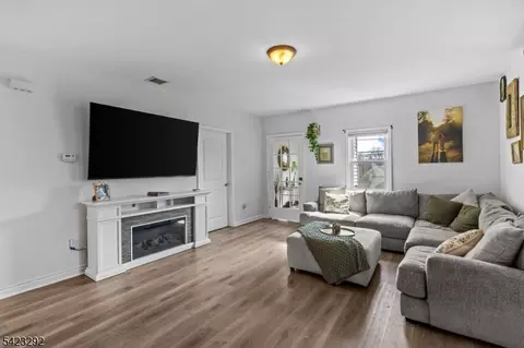 190 Stevens Ave, Cedar Grove, NJ 07009 photo 26