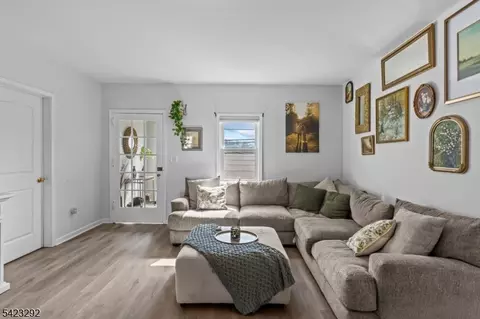 190 Stevens Ave, Cedar Grove, NJ 07009 photo 24