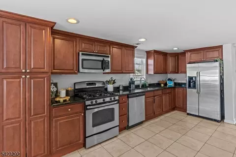 190 Stevens Ave, Cedar Grove, NJ 07009 photo 30