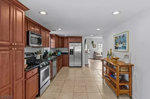 190 Stevens Ave, Cedar Grove, NJ 07009 photo 29