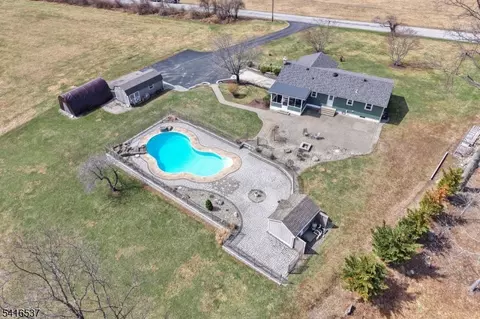 120 Mudtown Rd, Wantage, NJ 07461