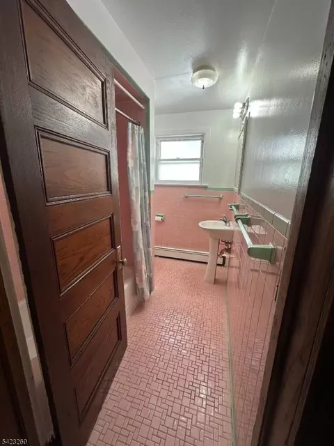 206 E Union Ave, Bound Brook, NJ 08805 photo 9
