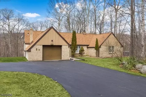 120 Ridge Rd, Branchville, NJ 07826