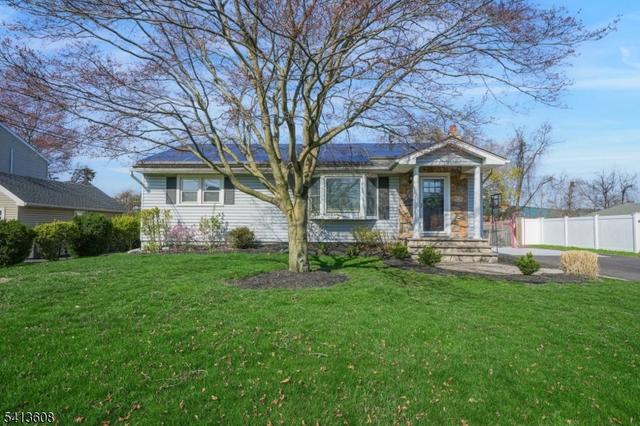 15 Margaret Dr, Pine Brook, NJ 07058 | MLS# 4019800 | 25 Photos - Movoto