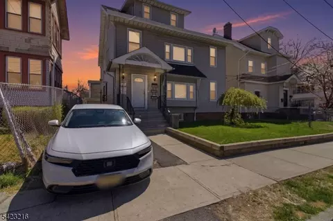 222-224 Osborne Ter, Newark, NJ 07112