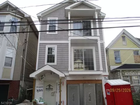71 N 14th St, Newark, NJ 07107