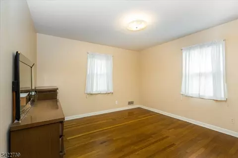 261 Terhune Ave, Passaic, NJ 07055 photo 15