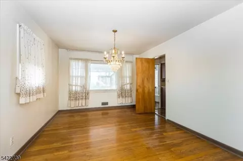 261 Terhune Ave, Passaic, NJ 07055 photo 7