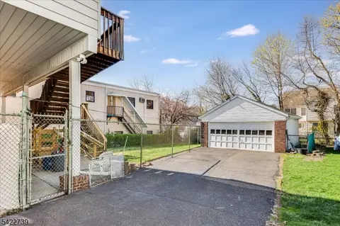 261 Terhune Ave, Passaic, NJ 07055 photo 30