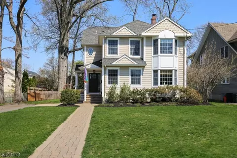 1311 Pine Grove Ave, Westfield, NJ 07090