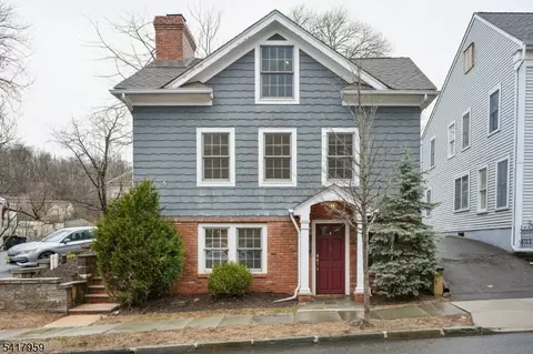 35 Dehart St, Morristown, NJ 07960