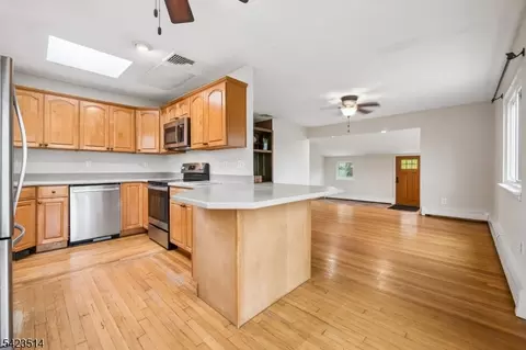 10 Laurel Trl, Kinnelon, NJ 07405 photo 10