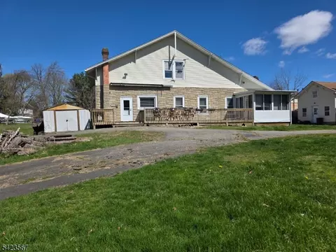 2 Prospect St, Mount Arlington, NJ 07856