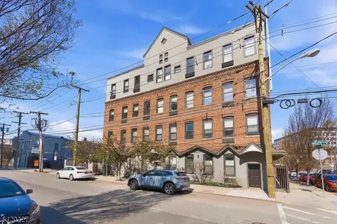 39-45 Bruen St #4, Newark, NJ 07105