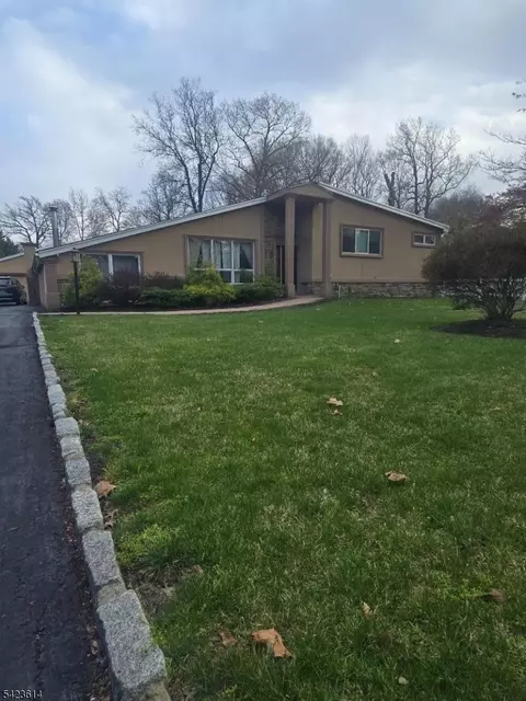 6 Wills Ave, Wayne, NJ 07470