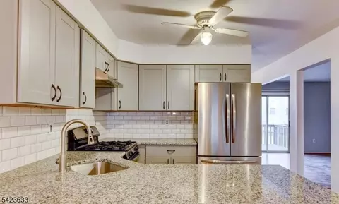 115 Salem Rd, North Brunswick Twp, NJ 08902