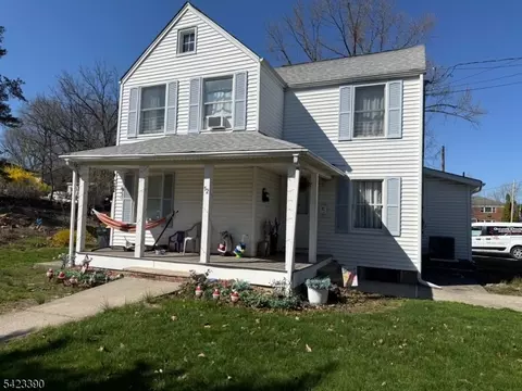 12 Storms Ave, Haskell, NJ 07420