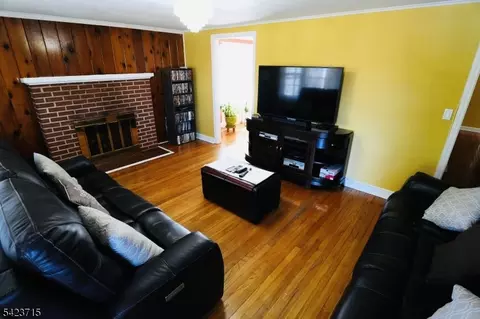 58 William St, Dover, NJ 07801 photo 5