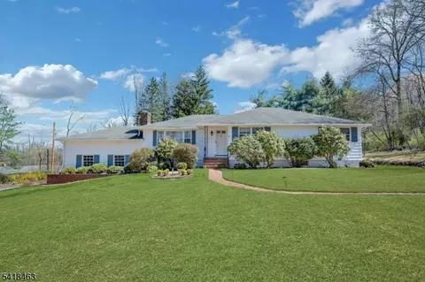 55 Carlton Rd, Long Hill, NJ 07946