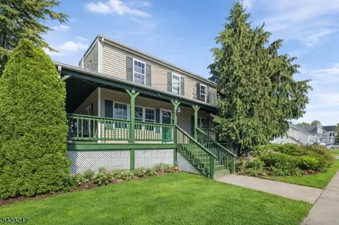 131 La Monte Ave, Bound Brook, NJ 08805