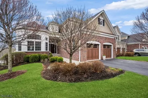 26 Wheatsheaf Farm Rd #26, Morristown, NJ 07960