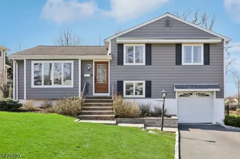 67 Woodland Ave, Verona, NJ 07044