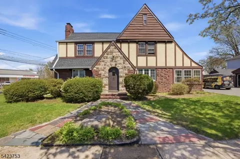 1296 Magie Ave, Elizabeth, NJ 07208