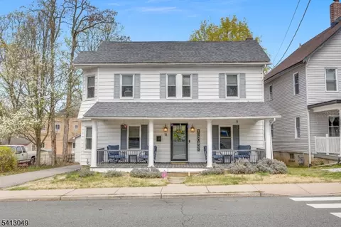 11 Youmans Ave, Washington, NJ 07882