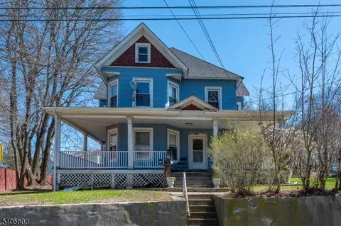 223 Main St, Newton, NJ 07860