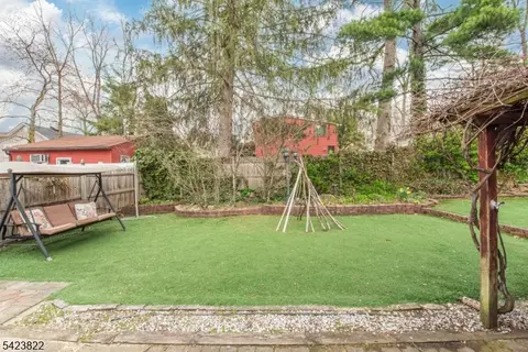 47 Laurel Dr, Wayne, NJ 07470 photo 21