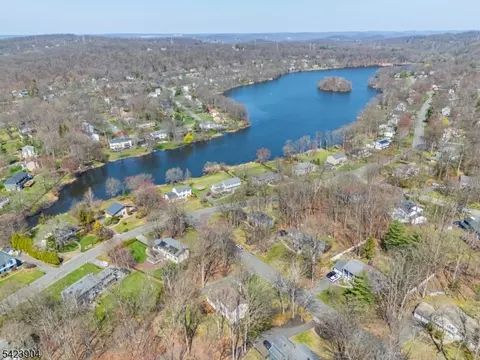 3 Overbrook Rd, Randolph, NJ 07869 photo 43