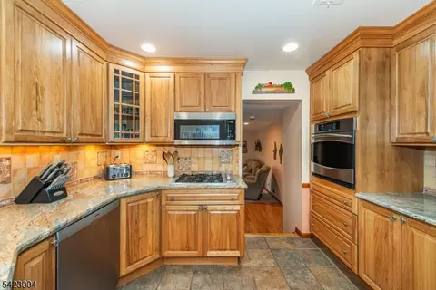 3 Overbrook Rd, Randolph, NJ 07869 photo 11