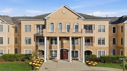 2210 Johnson Dr, Rockaway, NJ 07866