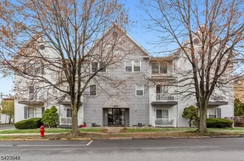 483 Forest St #10, Kearny, NJ 07032