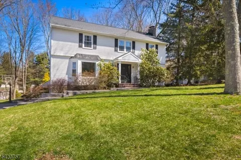 7 Main St # A, Randolph, NJ 07869