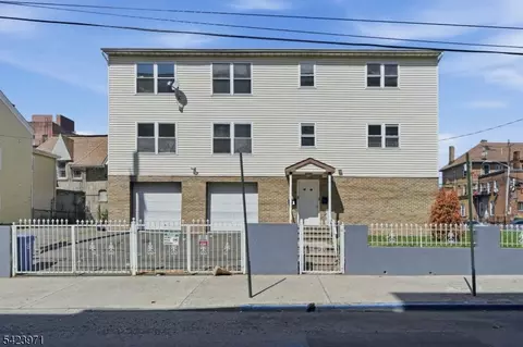 172-174 Carroll St, Paterson, NJ 07501