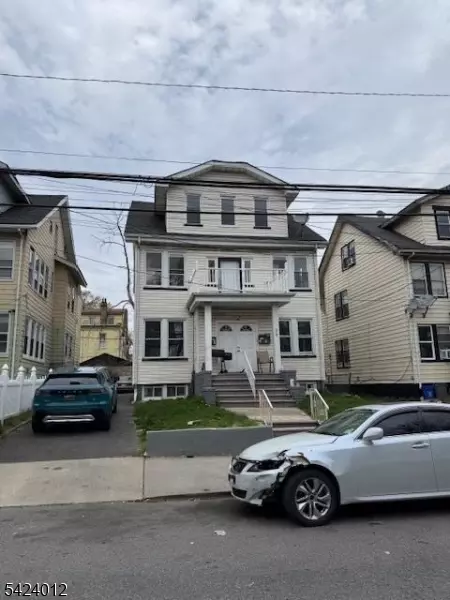 219 Renner Ave, Newark, NJ 07112