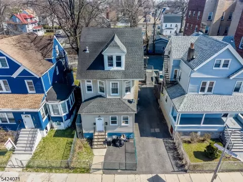 162 S Clinton St, East Orange, NJ 07018