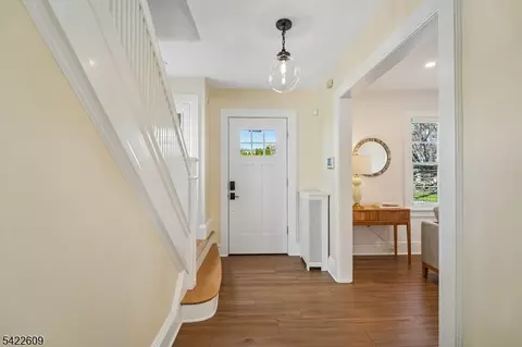 16 Fairview Ave, Summit, NJ 07901 photo 2