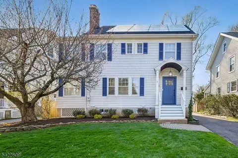 16 Fairview Ave, Summit, NJ 07901