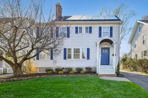 16 Fairview Ave, Summit, NJ 07901